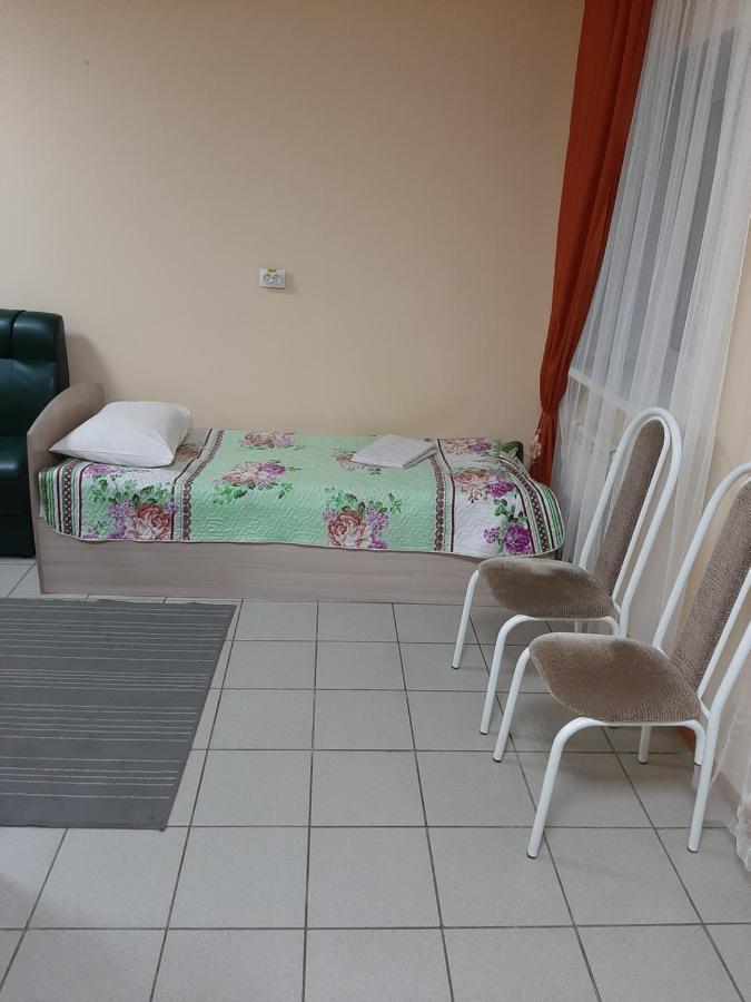 Motel Roza Vetrov Omsk Zewnętrze zdjęcie